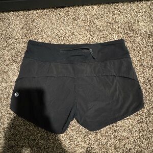 Black lulu shorts